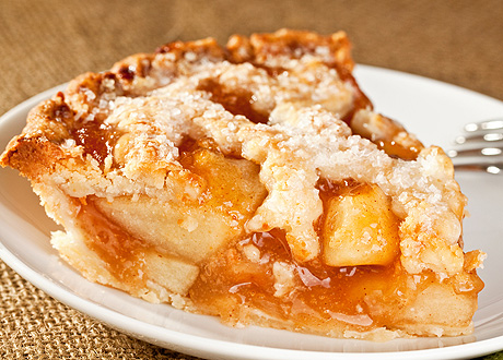 Праздничный яблочный торт