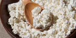 Блюда из творога: метод изготовления и польза