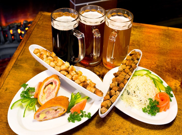 Блюда под пиво: легкие закуски и сытные ужины