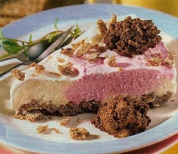 Торт-мороженое в шоколадной глазури