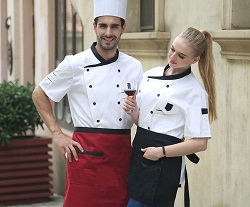 Выбор униформы для повара: критерии оценки качества и требования