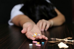 Увольнение наркомана: определение наркозависимого и принудительное увольнение