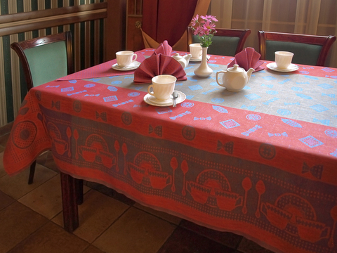 Как выбрать правильно скатерть