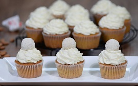 Нежные капкейки из миндальной муки: рецепт и рекомендации