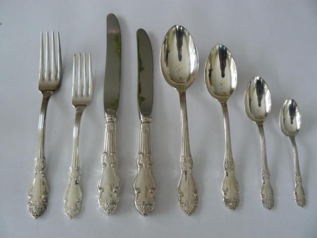 Как почистить мельхиоровый набор