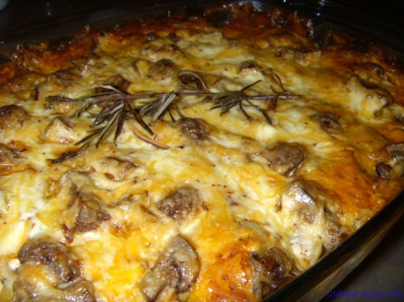 Мясо по-французски с шампиньонами