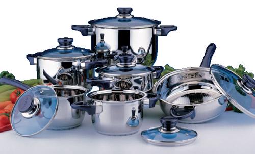 Выбор набора кастрюль