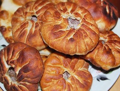 Перемячи с начинкой из свинины и куриного филе