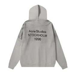 Переваги одягу Acne Studios: чому варто обирати цей бренд