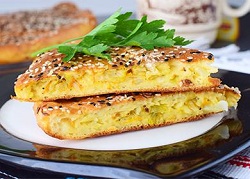 Классический и быстрый варианты приготовления заливного пирога с капустой