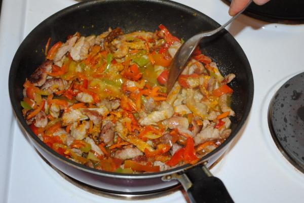 Вариант приготовления свинины с овощами