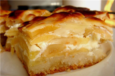 Воздушный пирог из яблок